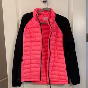 Weatherproof 32 degrees -Women's Vibrant Pink and Black Puffer Jacket. Size L
